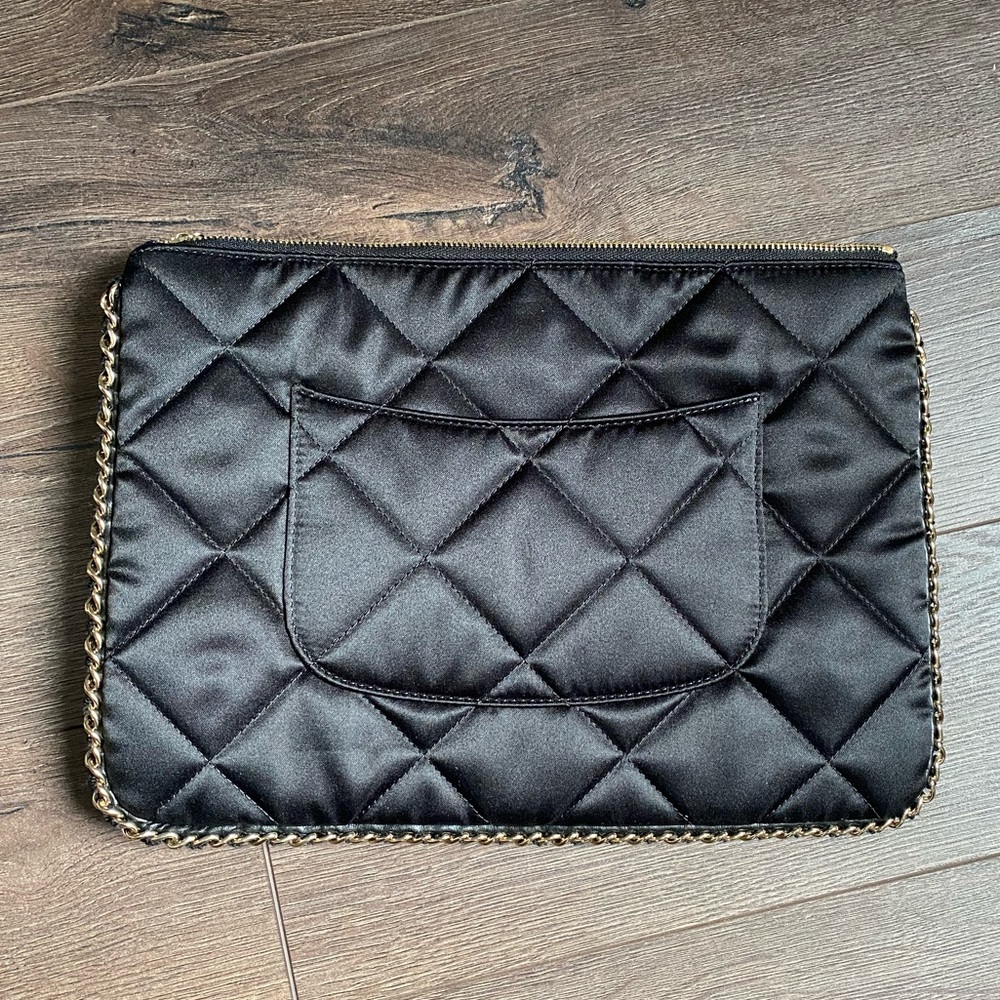 Chanel Black Silk Quilted Clutch with Gold Chain Details - Picture 4 of 9